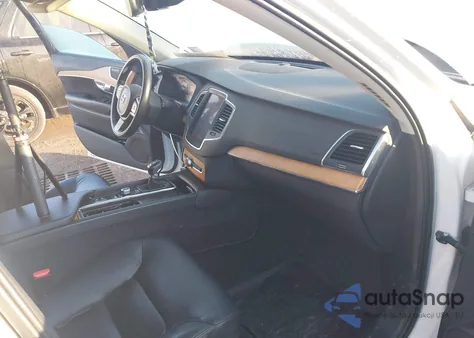 2021 Volvo Xc90 T6 Momentum 6 Passenger from USA, damaged, VIN YV4A221K0M1675595